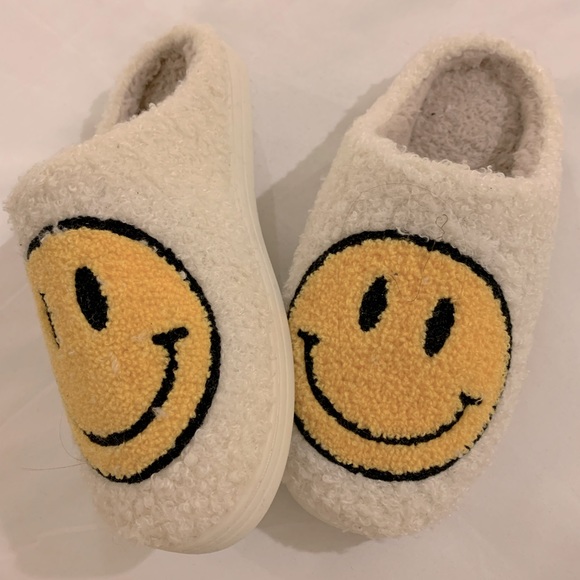 Smiley Face Slippers - Picture 2 of 3